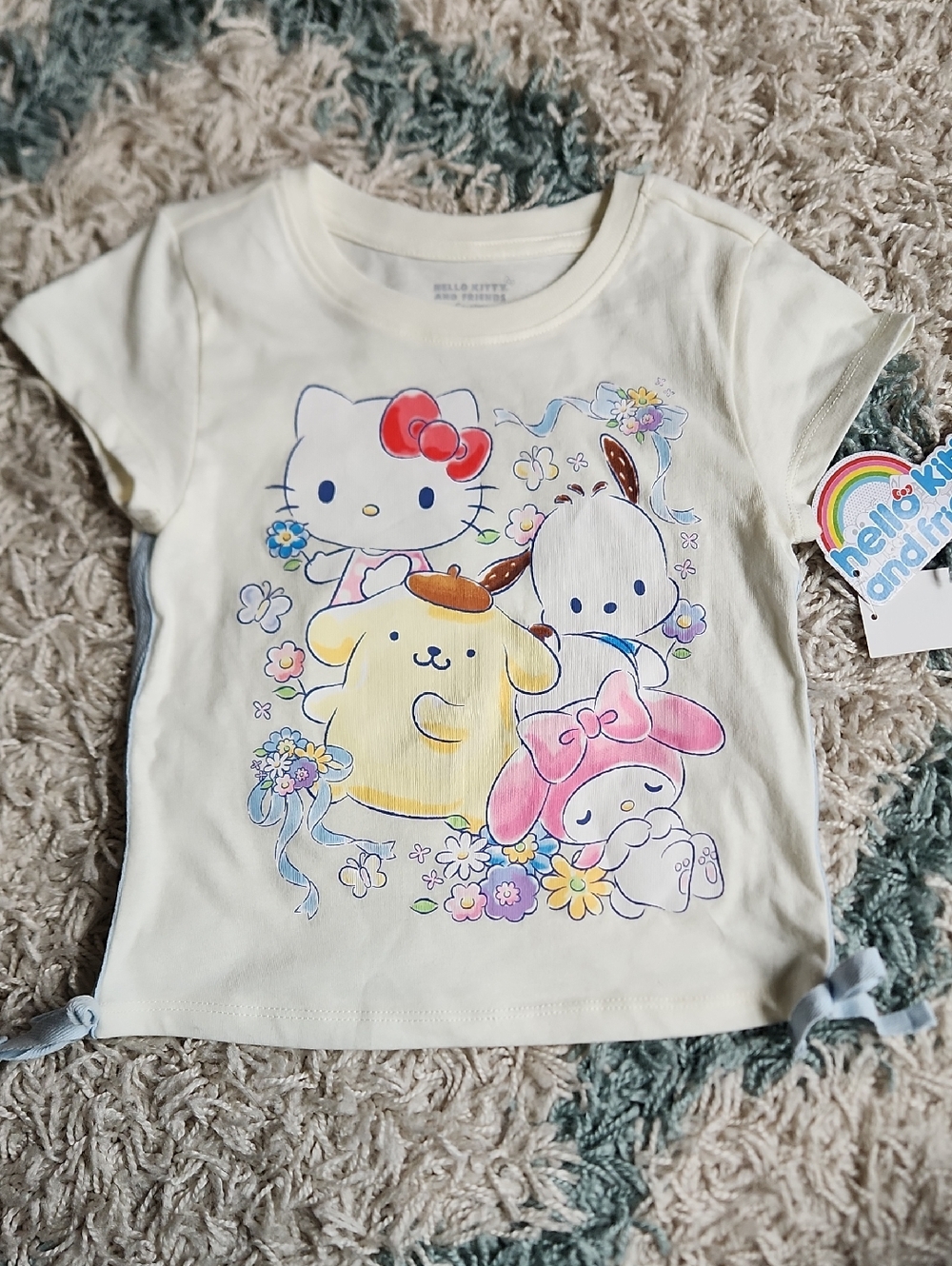 NWT Hello Kitty T-Shirt Tee Shirt T Shirt